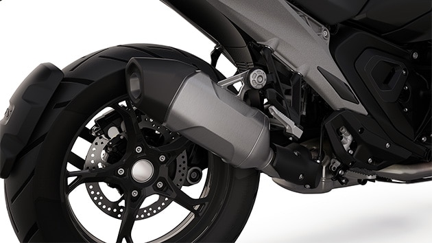 The standard rear silencer of the R 1300 GS from BMW Motorrad