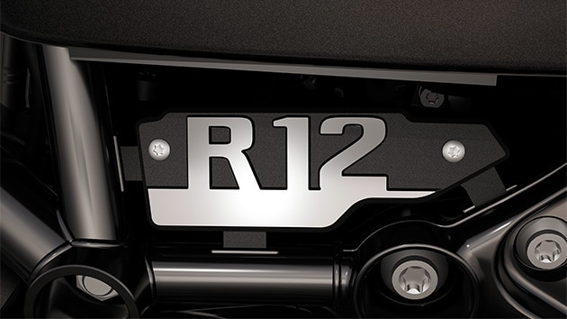 La plaquette de cadre chromée de la R 12 de BMW Motorrad