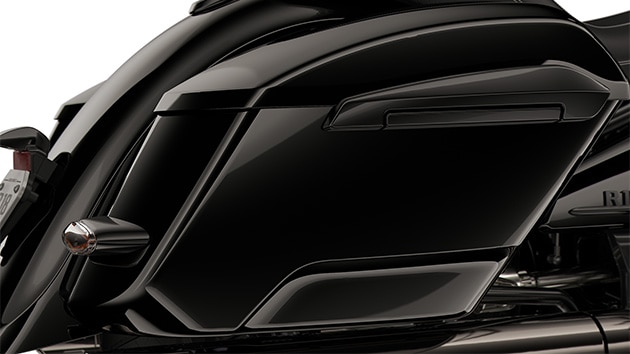 Les valises sont intégrées à la silhouette aérodynamique.
