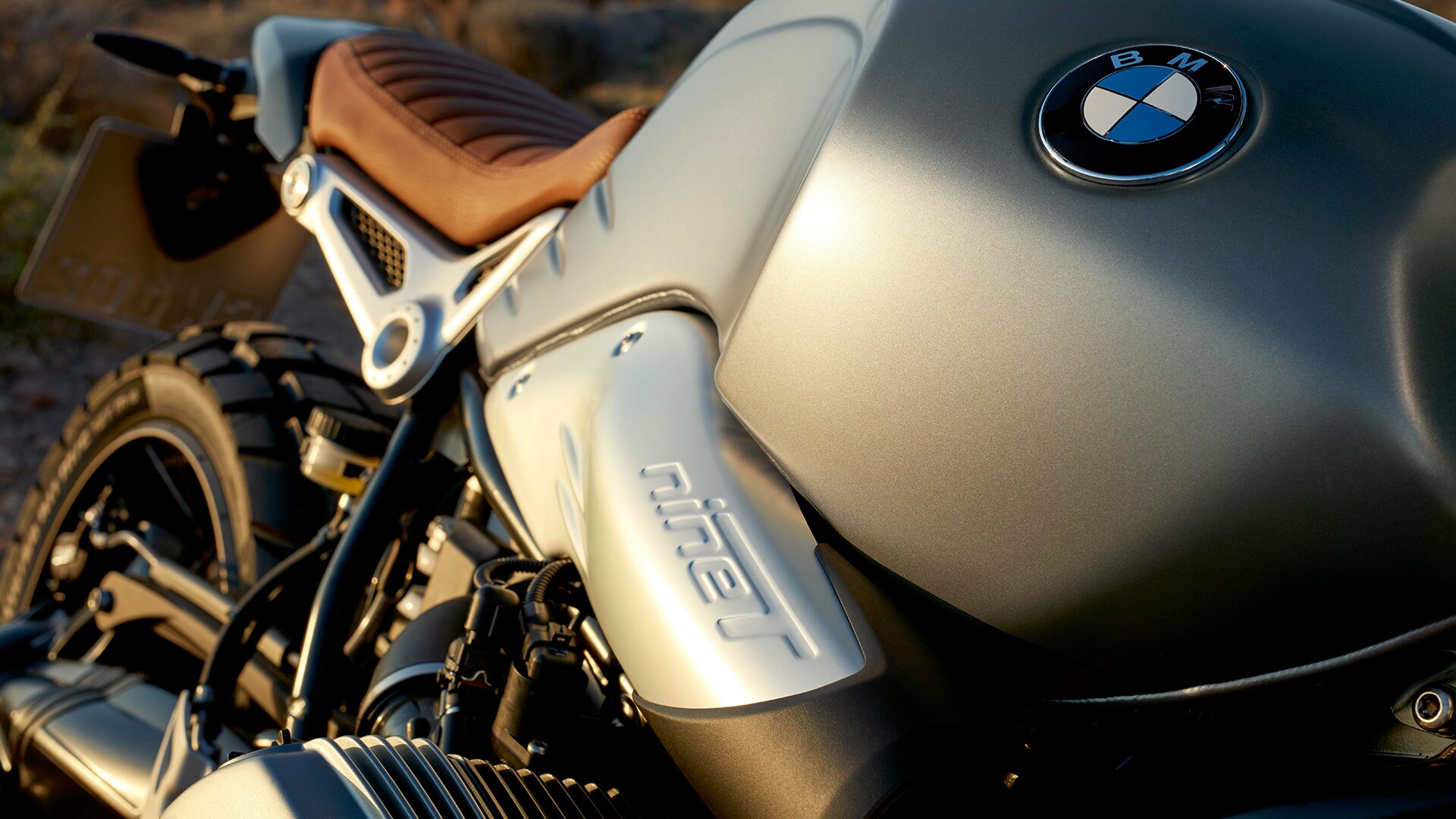 R nine T Scrambler réservoir en acier