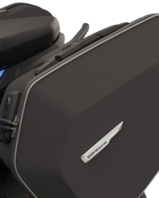 La valise souple de la F 900 XR de BMW Motorrad