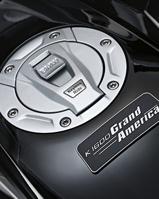 K 1600 Grand America.