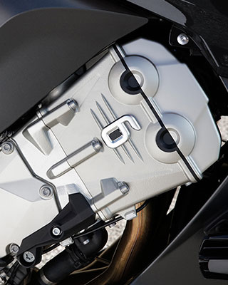 K 1600 GT Moteur six cylindres en ligne multicolore