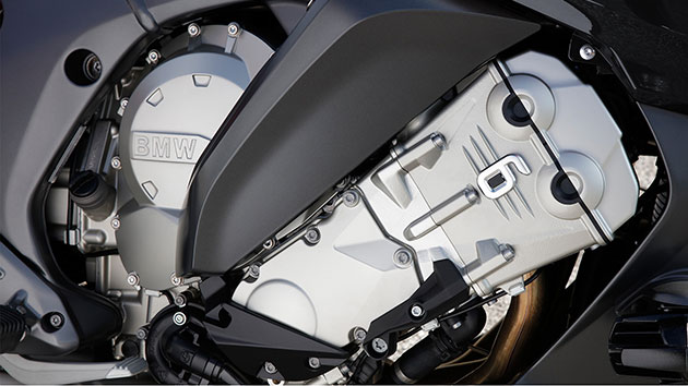 K 1600 GT Moteur six cylindres en ligne multicolore
